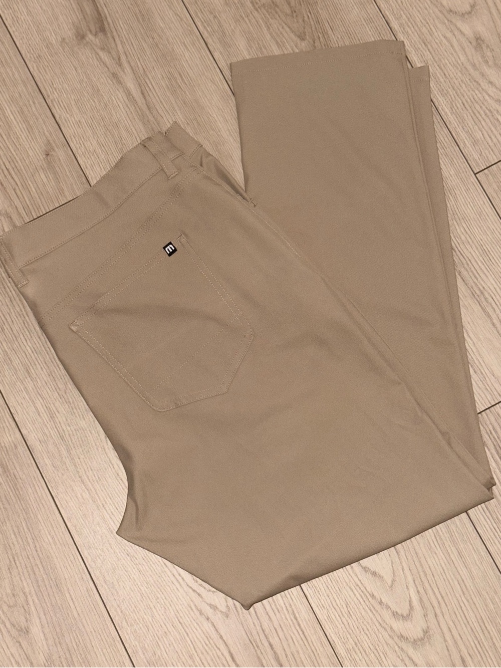 Travis Mathew Performance Golf Pants Mens 36x30 Tan Straight Leg Golf Activewear